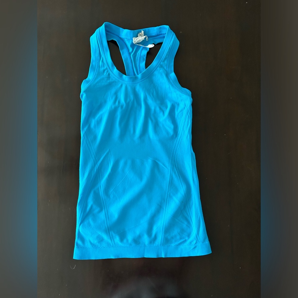 Womens Athleta momentum seamless tank